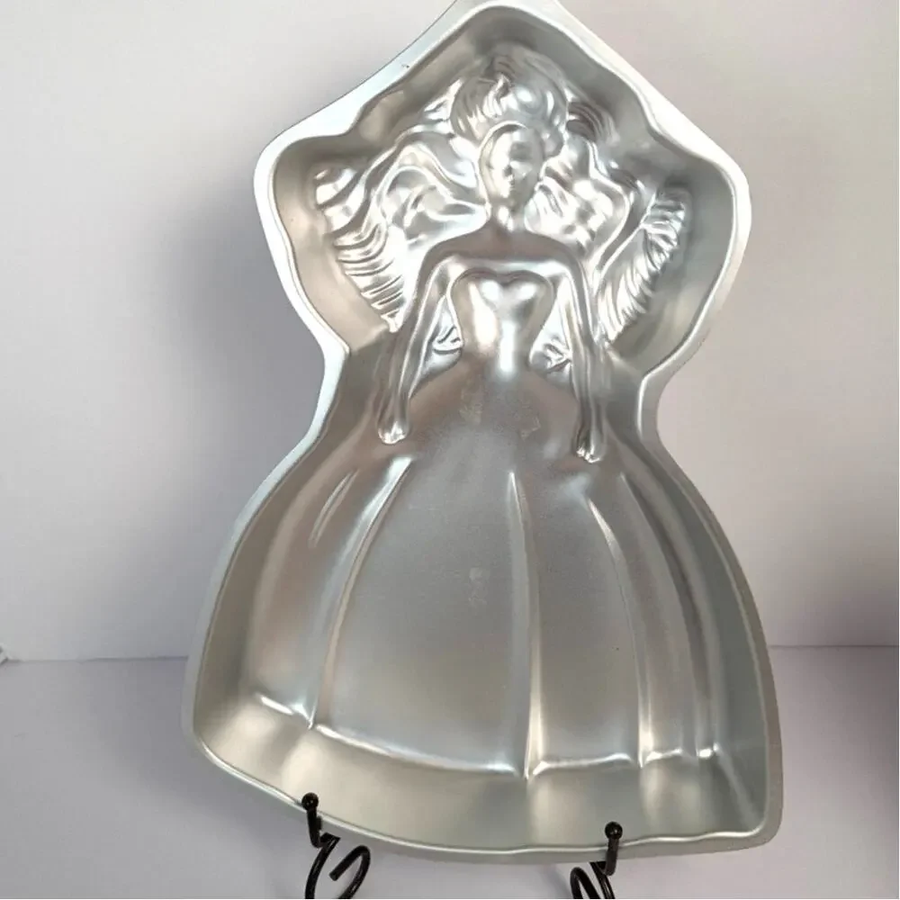 Wilton fun piece